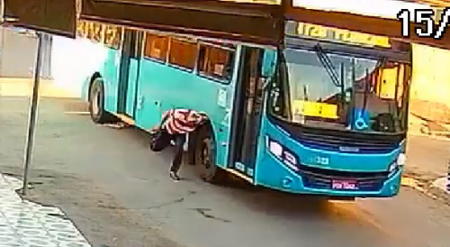 How NOT To Catch A Bus Ride