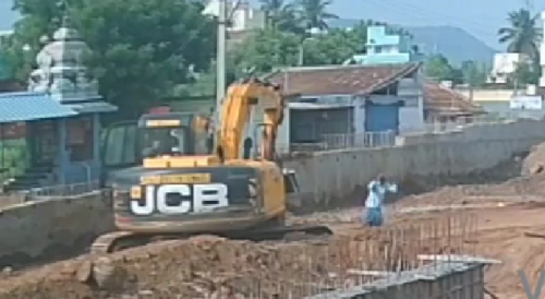 Kanpur Worker Ran Over, Killed By Damn Excavator