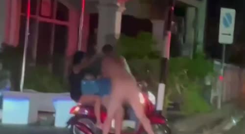 Rabid naked tourist assaulting locals in thailand