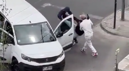 Courier Robbed Off Money Bag By Armed Gang In Chile