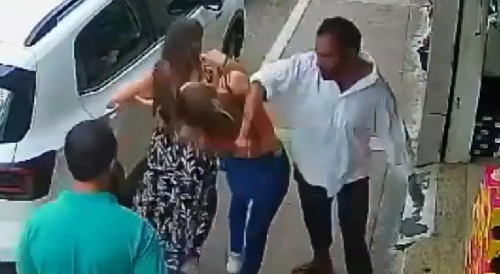 Prick Punches Random Woman In The Face