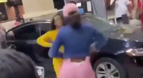 gas station fight no.345