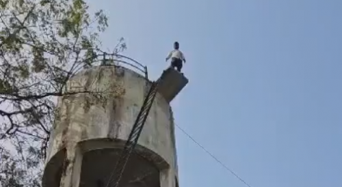 Water Tower Fall Kills Man In Telangana