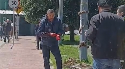 Colombian Man Tries To Slice His Wrists In Broad Daylight
