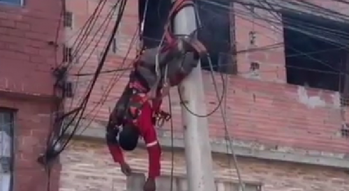 Colombian Worker Survives Electrocution