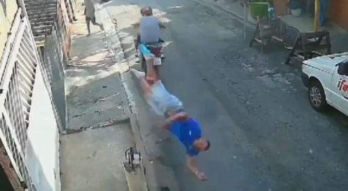 Thief Runs Over Bystander, Ends Up Dead While Fleeing