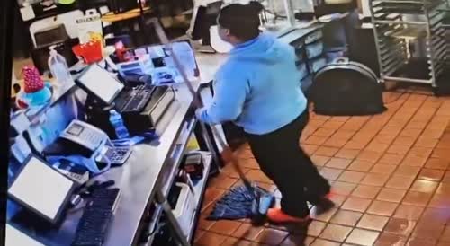 Pizza Shop Robbery Denied  in Oakland