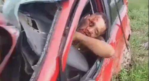 Huge car wreck in Brazil leaves two dead.