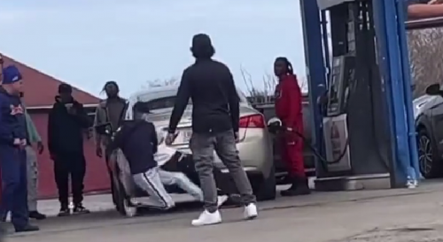 Brawl At The Gas Station In Buffalo