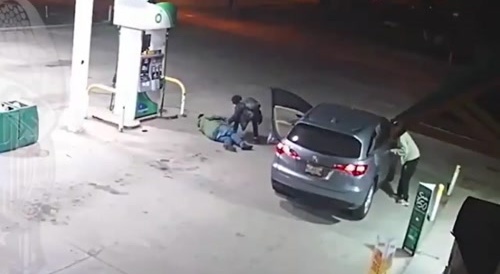 Kansas Man Shot, Robbed At The Gas Station