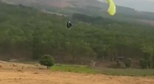 Paraglider Fail In Vietnam