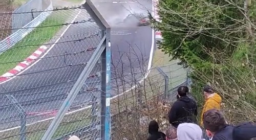 Random car crash in Nordschleife race track