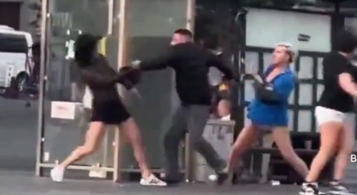 3 Transgender men have chaotic street brawl with Turkish man in Istanbul.