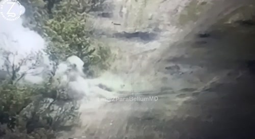 Ukrainian sniper steps on Russian mine