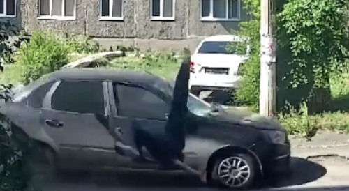 Fight And Attemped Vehicular Murder In Russia