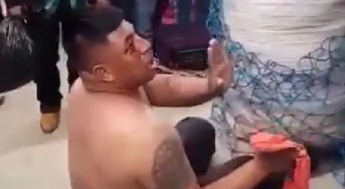 Thief Captured By Mob In Guatemala