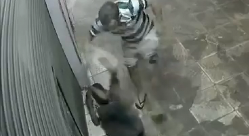 Psychopath cruelly beats a dude who stole a beer from his GF