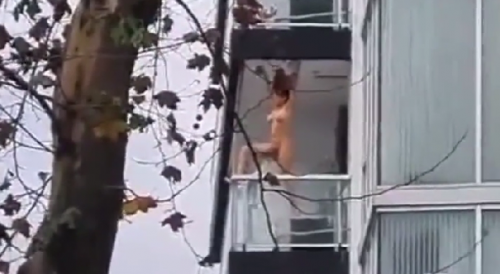 Naked Woman Freaks Out On Her Balcony In Argentina