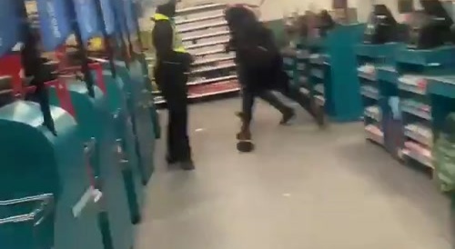 Gang members fight in Poundland, girlfriend gets involved