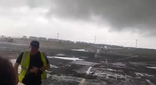 DA-42 DIAMOND Aircrafts Destroyed By Typhoon In Russia.