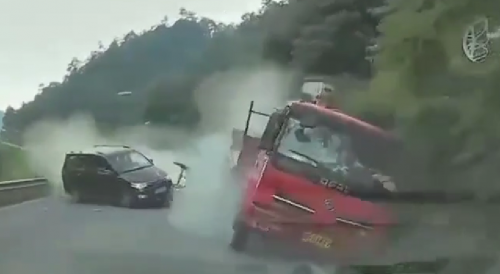 Quick Reaction Saves Dashcam Car Driver In China