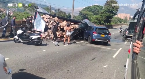 Stunning video of the exact moment of the truck collision.