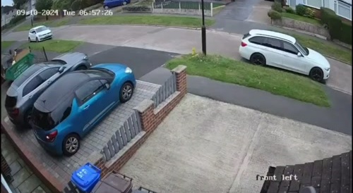 Man gets dragged as van is stolen