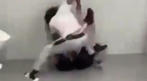 White boy gets sucker punched then beat up by black boy