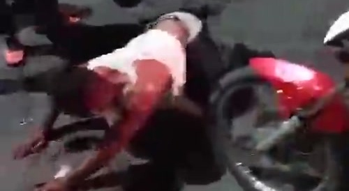 Robber Brutalized By Mob In Dominican Republic