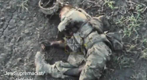 Ukrainians get out of their vehicle and are massacred.