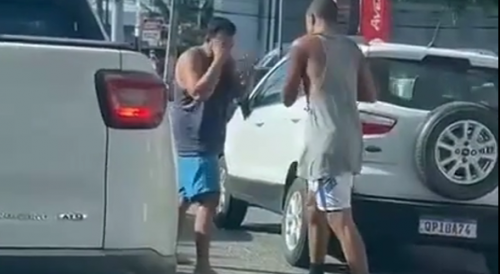 Road Rage Fight In Feira de Santana, Brazil