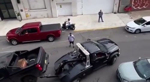 Man Carjacks Tow Truck to Save his Truck from Repo Man