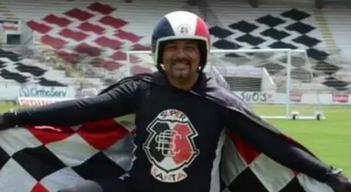 Brazilian "Super Santa" Dies in Motorcycle Accident