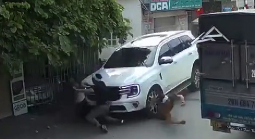 SUV Plows Into Group Of Men Killing One In Vietnam