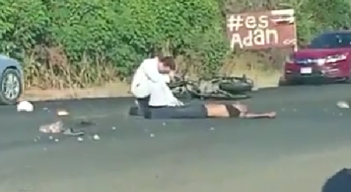 Priest arrives 'out of nowhere' to bless dead motorcyclist