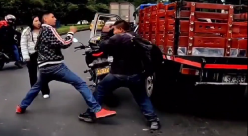 Road Rage Fight In Bogota