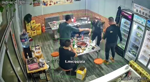 Drunk loud mouth Chinese man gets a bottle to the head