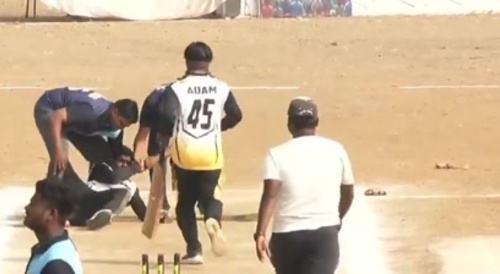 Player Collapses on the field and dies due to suspected heart attack during a Cricket match