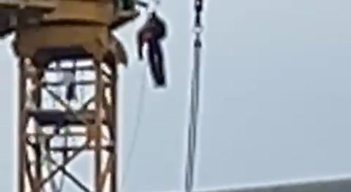 Dublin crane worker collapses on top of the crane