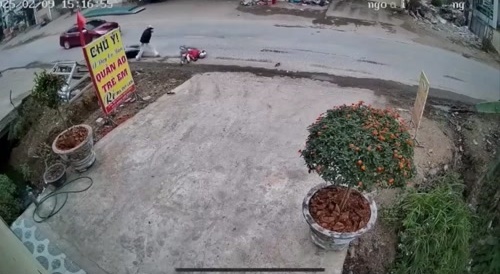 Truck Taking Life Of A Female Scooter Rider in Vietnam..