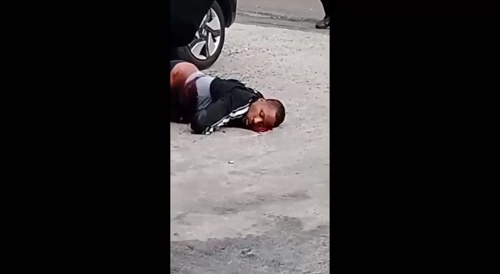 Dude executed by hitmen in front of his child