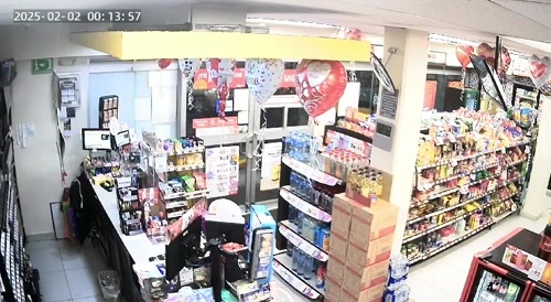 Karma at Its Finest...Armed Robber Got Fucked Up!..