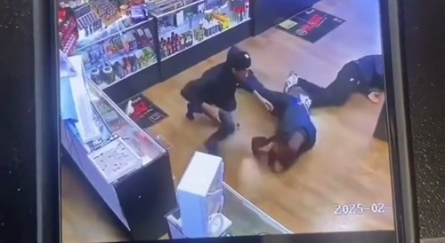 Young Thugs Get Shot by Armed Thug with a Gun