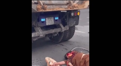 Woman VS Truck