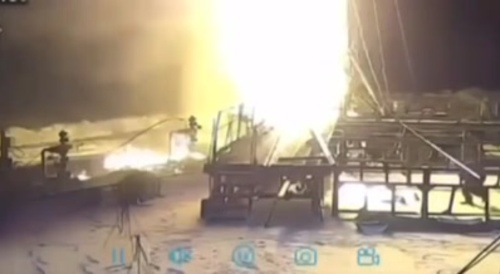 Russian Oilfield Explosion: 20 People Burned Alive..