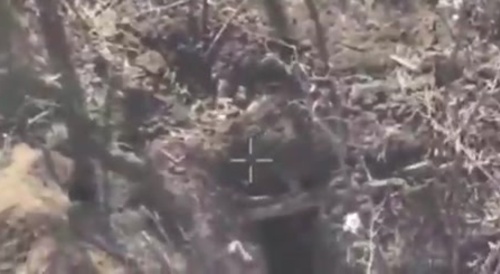 Destruction of a Ukrainian soldier(s?) in a dug out rat hole with an anti tank mine