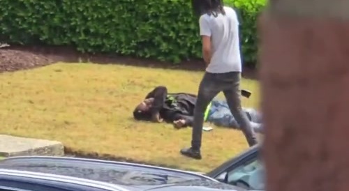 Man Shot Dead in Parking Lot - in da hood