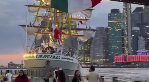 Mexican Navy Invades United States