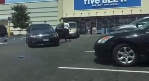 Mother's Day Ratchets Have an Raging Incident in Parking Lot