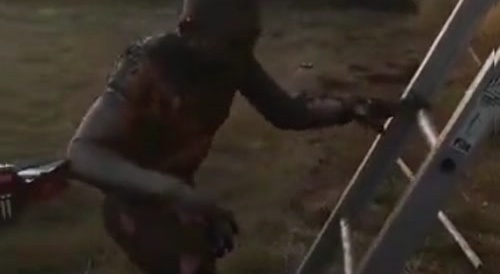 Thief hurt himself
